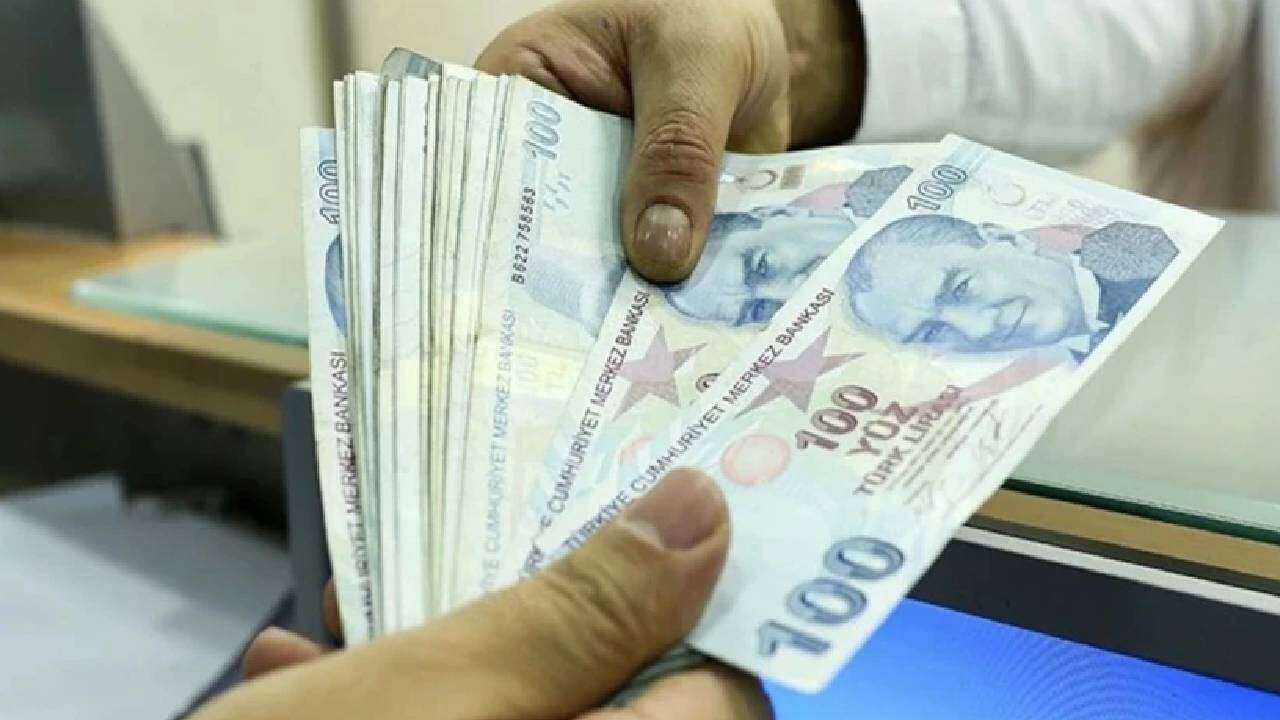 EYT’yi kıl payı kaçıranlara erken emeklilik kapısı açıldı: Mevcut hakları açıklanıyor, işte yaşı öne çeken 4 formül! 11